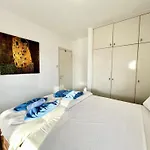 Capari Light Apartment *